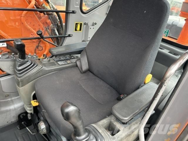 Hitachi ZX 130 W  휠 굴삭기