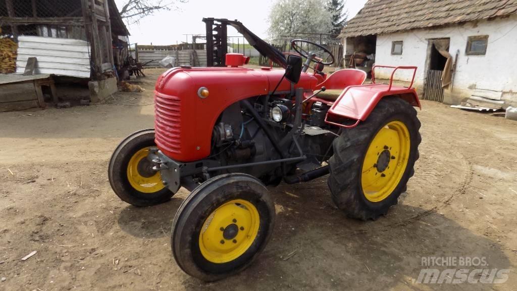 Steyr T 84 트랙터