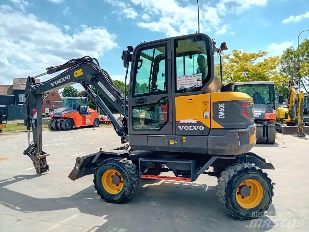 Volvo EW 60 E  휠 굴삭기
