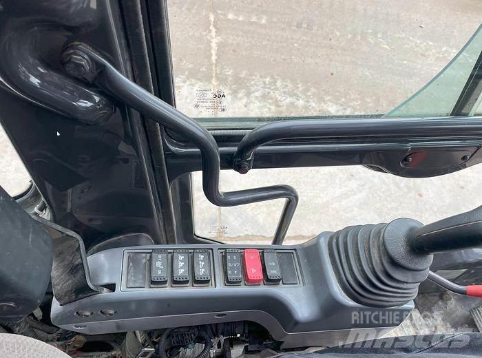 Hitachi ZX140W-6  휠 굴삭기