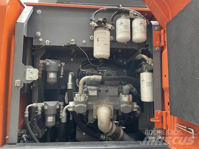 Hitachi ZX140W-6  휠 굴삭기
