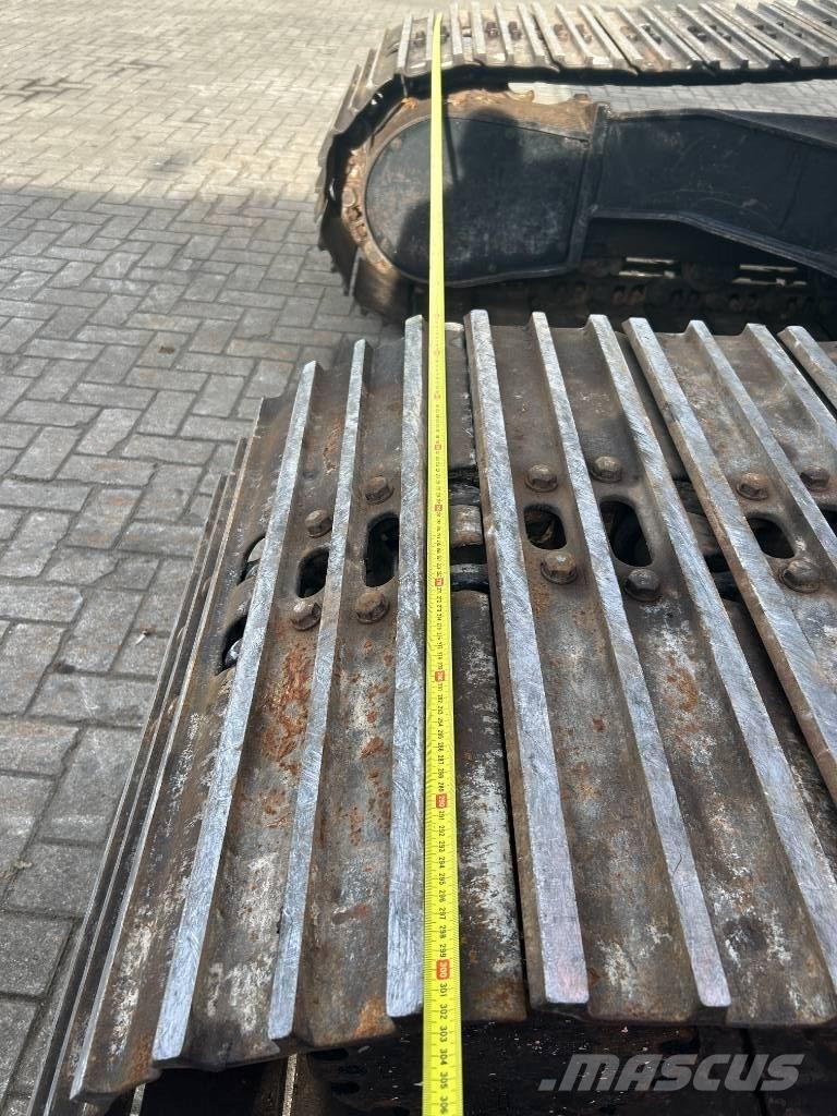 Hitachi ZX 180 대형 굴삭기 29톤 이상