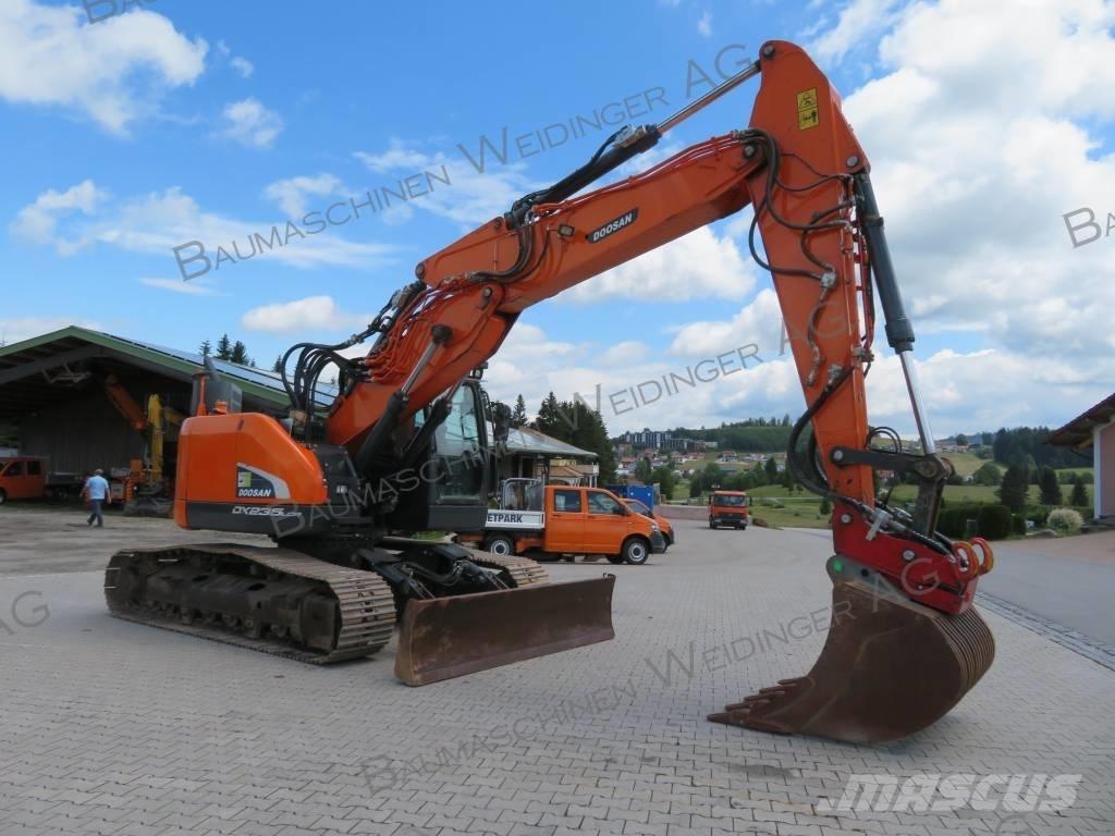 Doosan DX 235 LCR-5 대형 굴삭기 29톤 이상