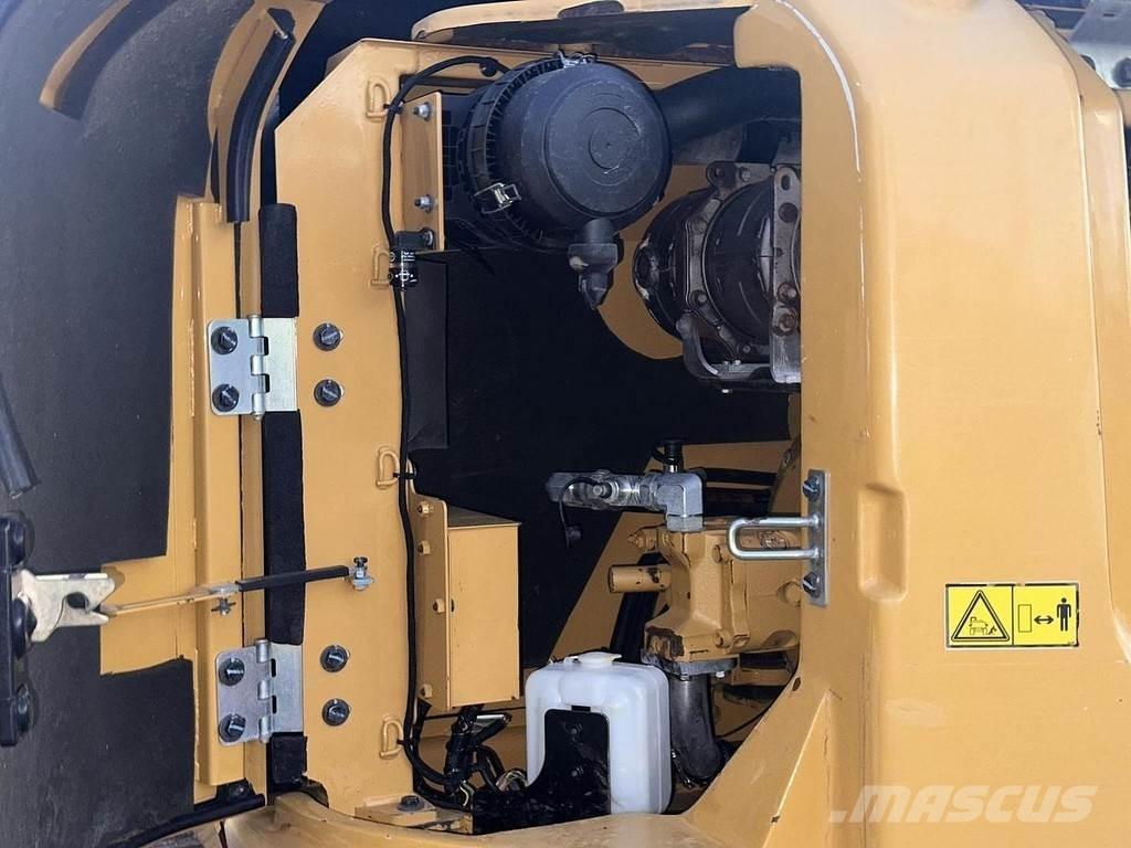 CAT 308E2CR 중형굴삭기 7톤-28톤