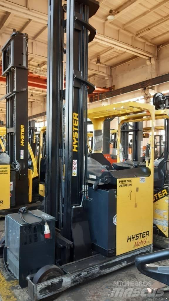 Hyster R1.6H 리치 트럭