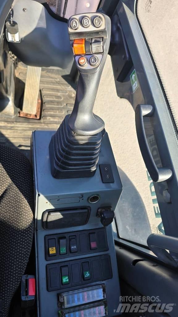 Weidemann 2080Tele 다목적 로더