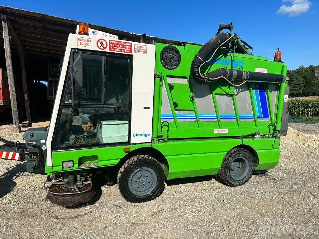 Schmidt Cleango 도로 청소차