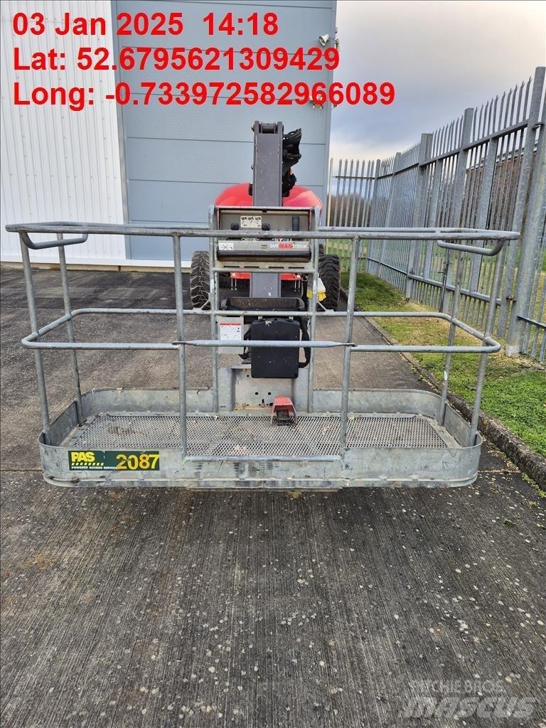 Manitou 220 TJ 견인식 전동이동 리프트