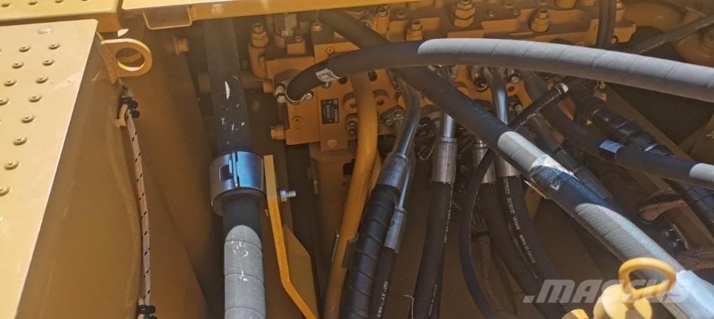 CAT CAT 340 중형굴삭기 7톤-28톤