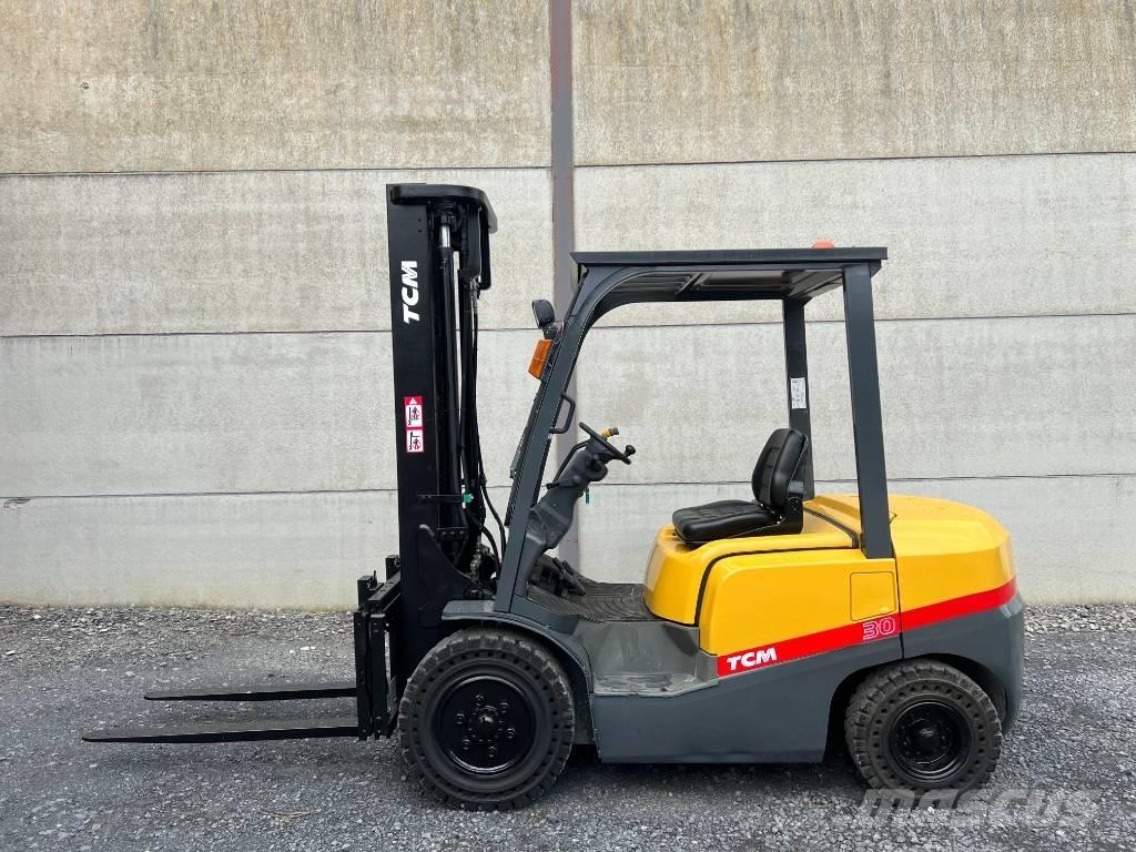 TCM FD30T3 디젤 지게차