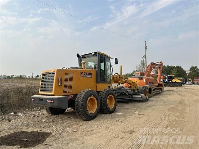XCMG GR215 그레이더