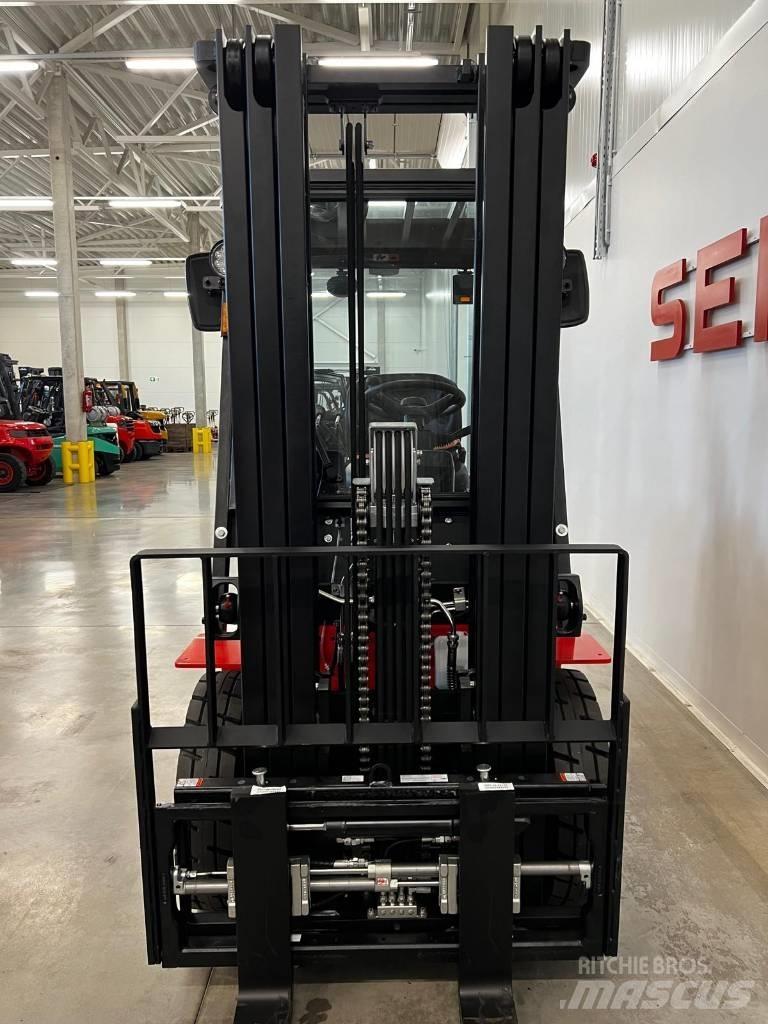 EP EQUIPMENT EFL252 전동 지게차