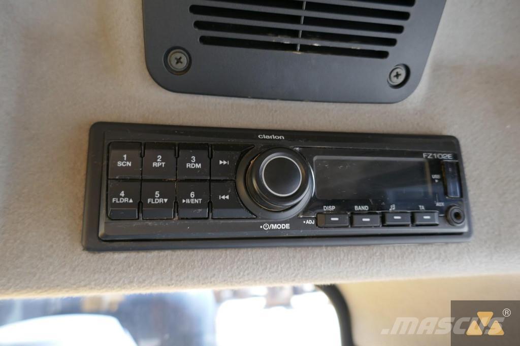 CAT 320FL 대형 굴삭기 29톤 이상