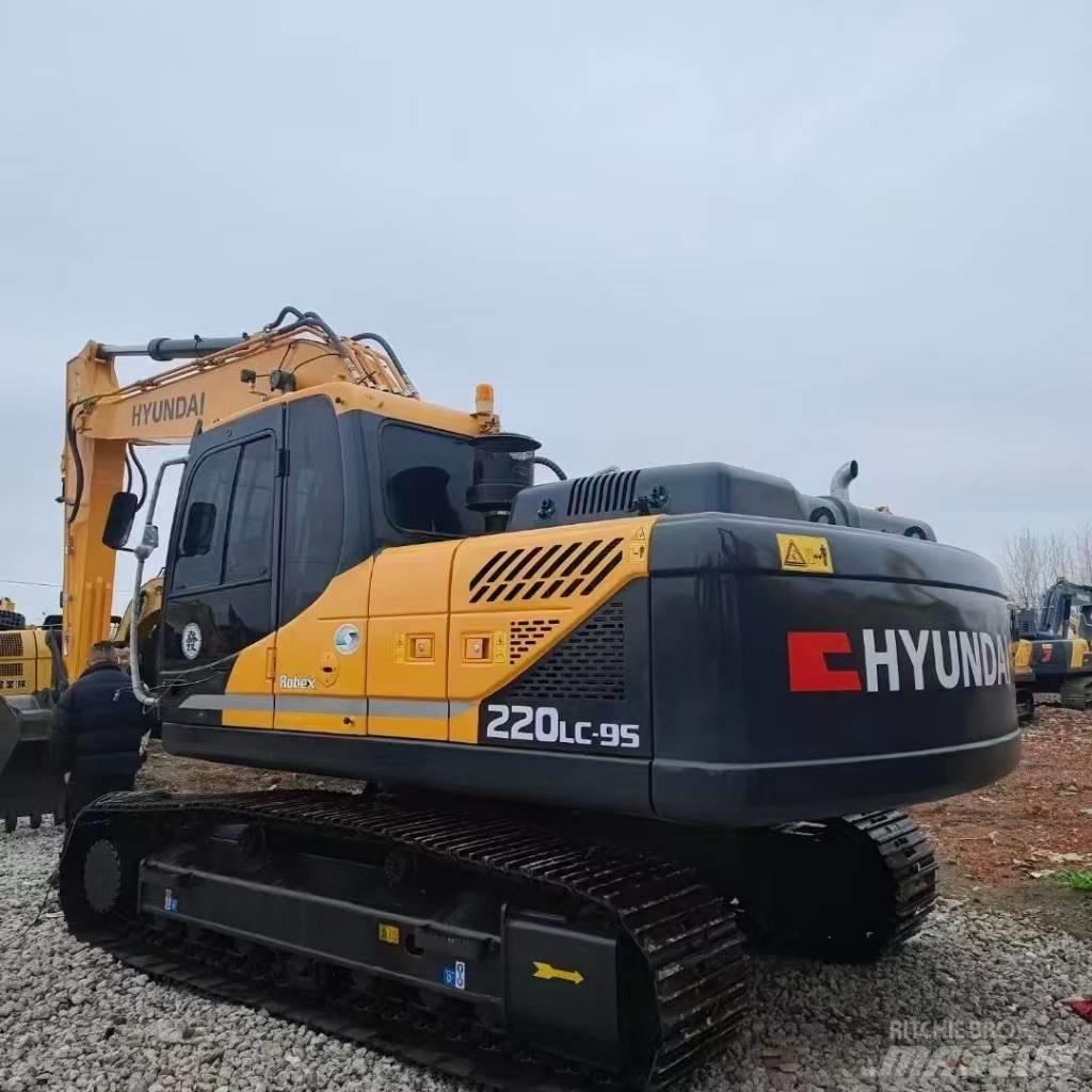 Hyundai 220-9S 대형 굴삭기 29톤 이상