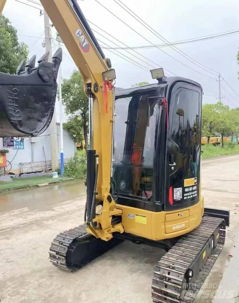CAT 303.5 소형 굴삭기 7톤 미만