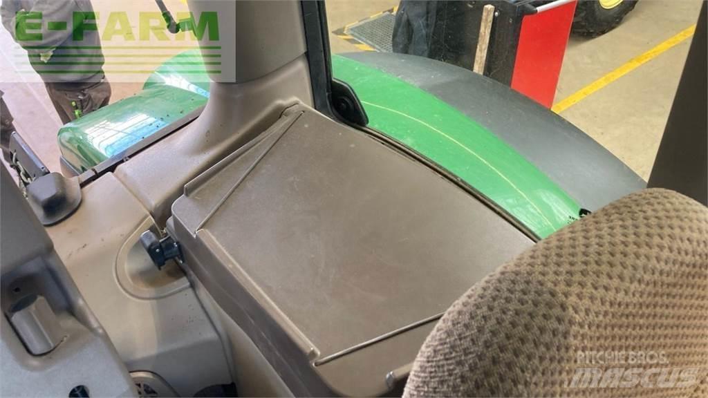 John Deere 6130R 트랙터