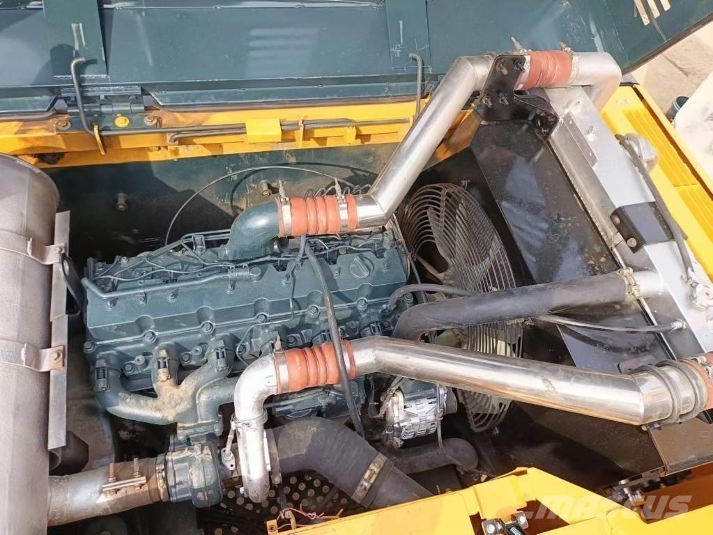 Hyundai 305-9 대형 굴삭기 29톤 이상
