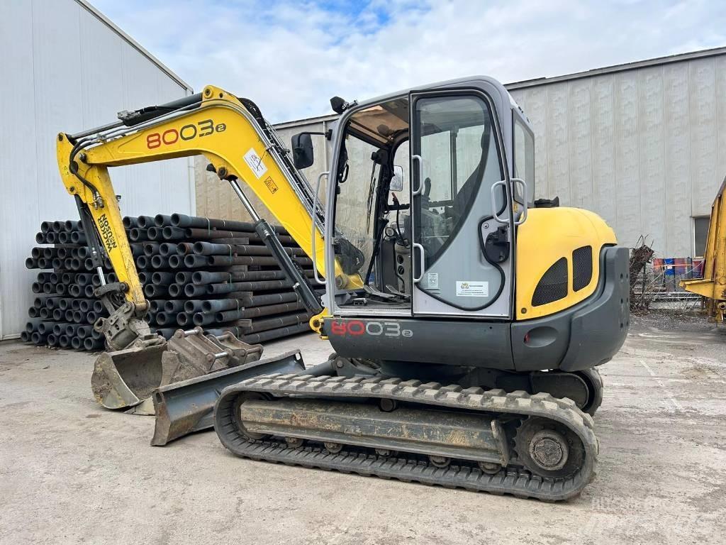 Neuson 8003 중형굴삭기 7톤-28톤