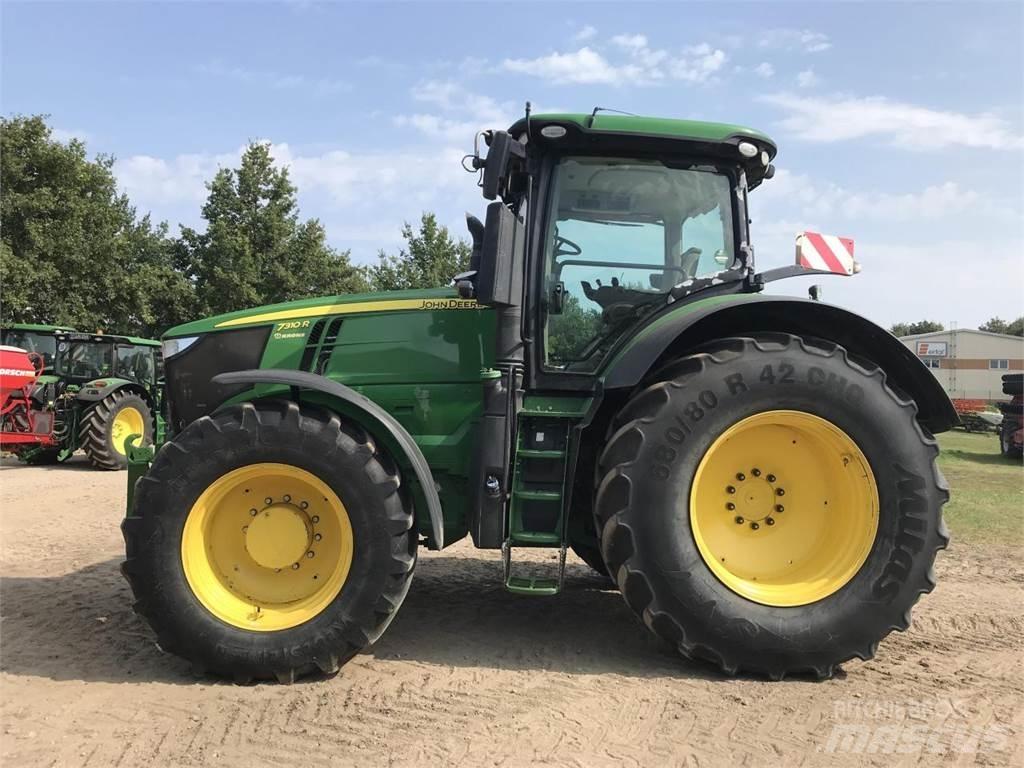 John Deere 7310R 트랙터