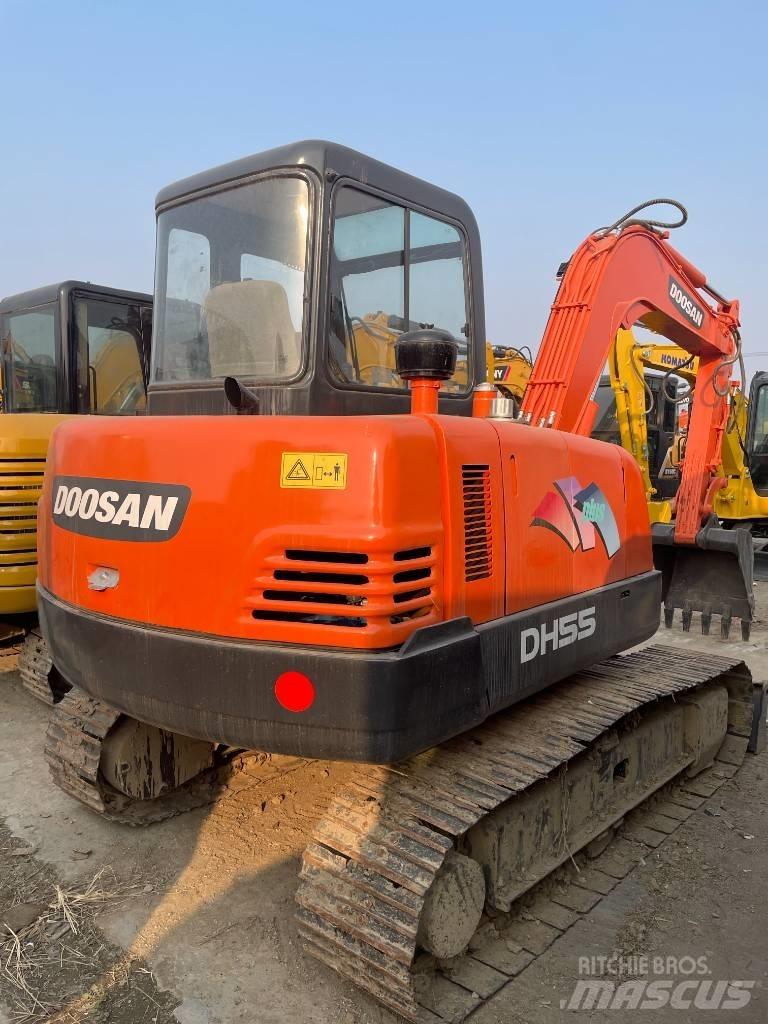 Doosan DH 55 소형 굴삭기 7톤 미만