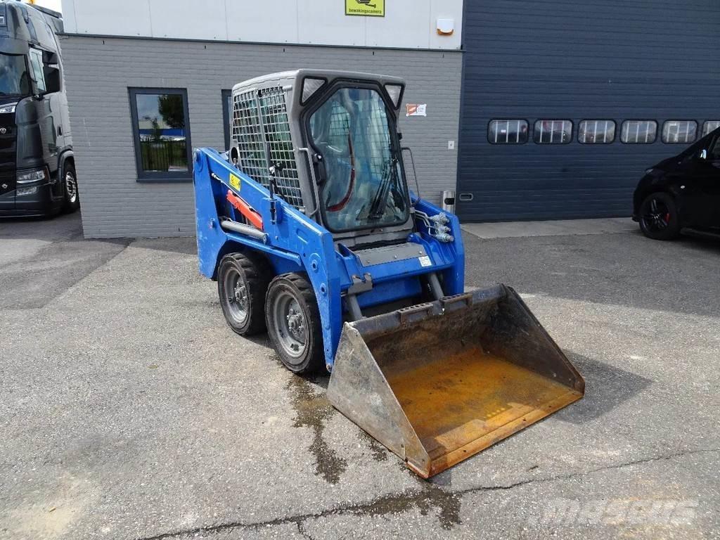 Bobcat S100  스키드로더