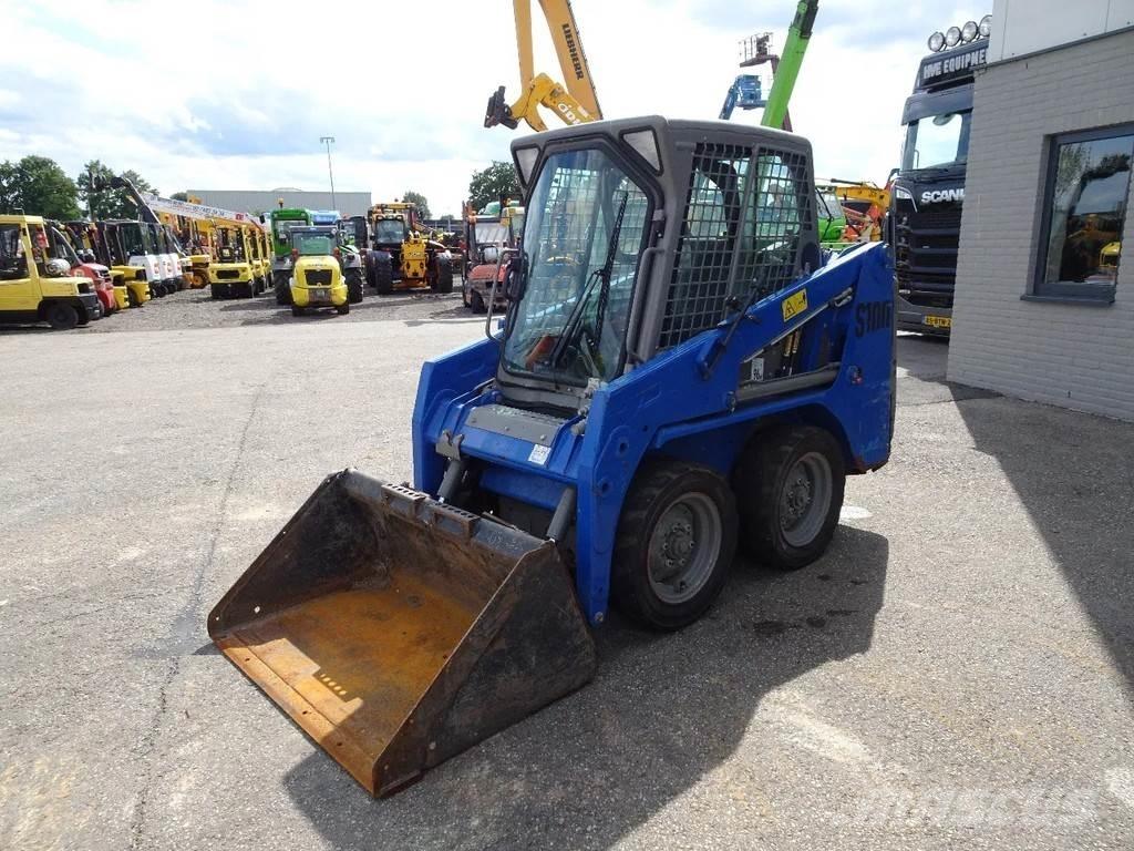 Bobcat S100  스키드로더