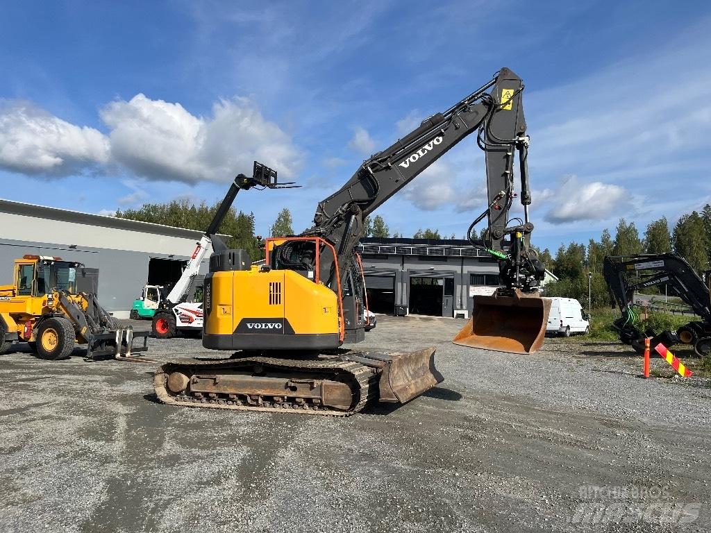 Volvo ECR 145 EL 대형 굴삭기 29톤 이상