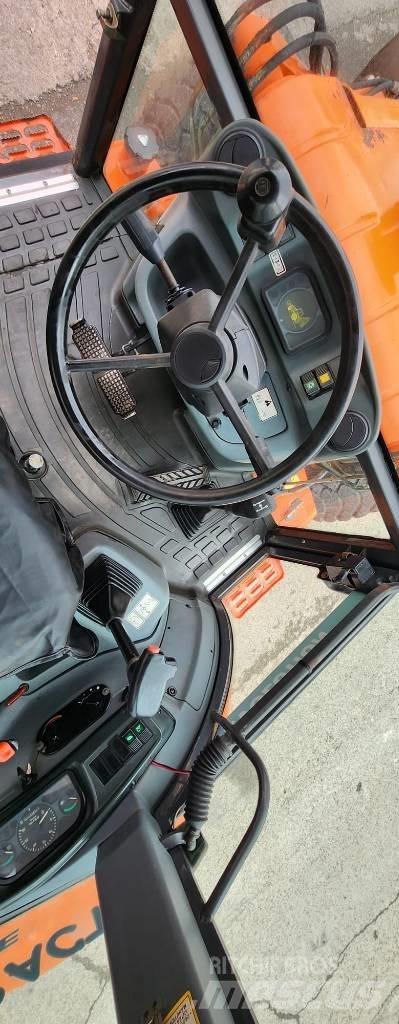 Fiat-Kobelco B95 백호로더