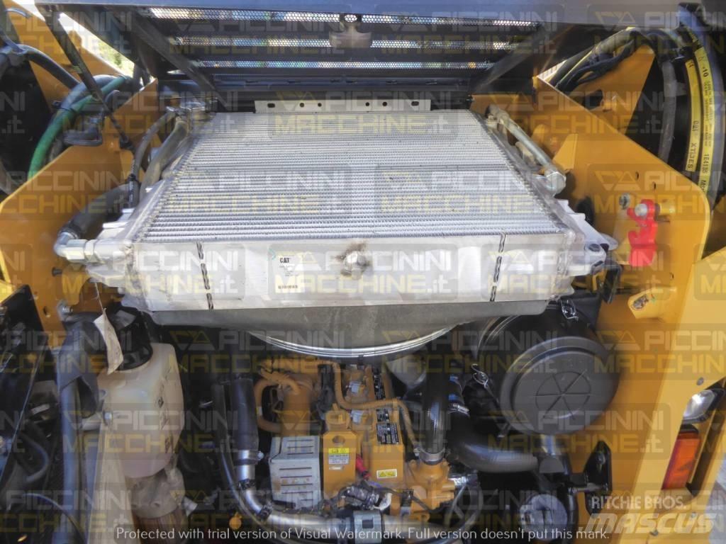 CAT 262D  스키드로더
