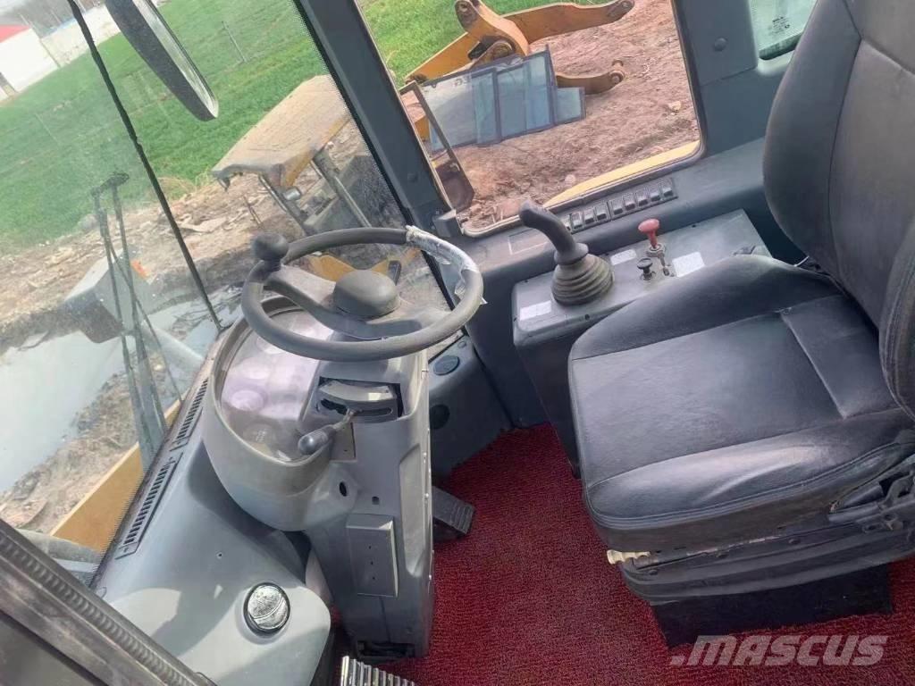 SDLG LG 956 L  휠로우더