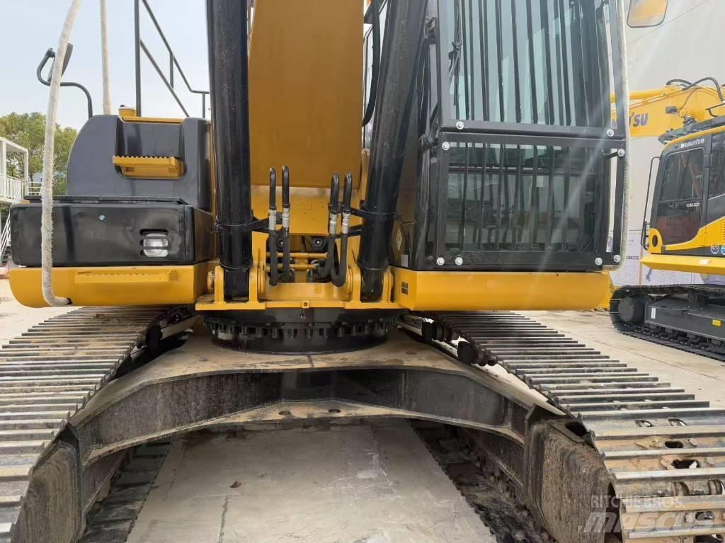 CAT 330D2L 대형 굴삭기 29톤 이상