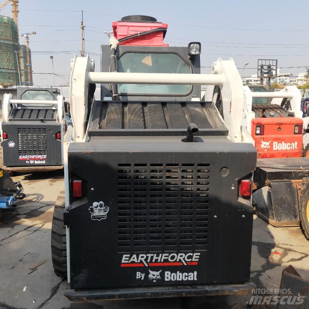 Bobcat S18  스키드로더