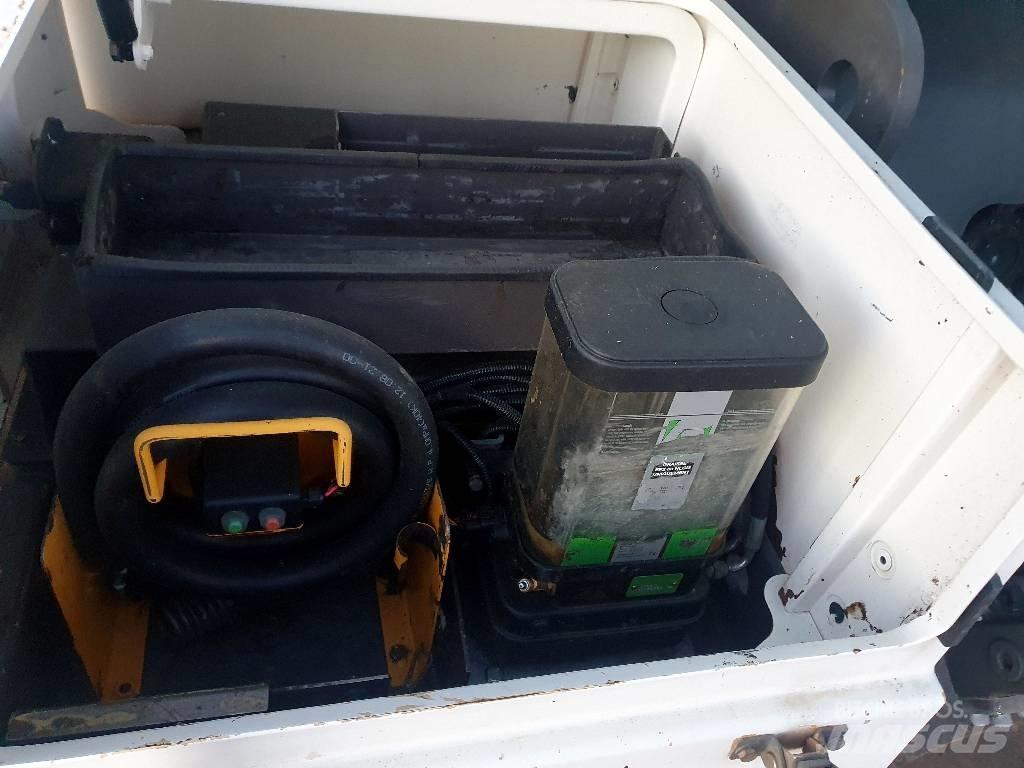 Volvo EC 250 D N L 대형 굴삭기 29톤 이상