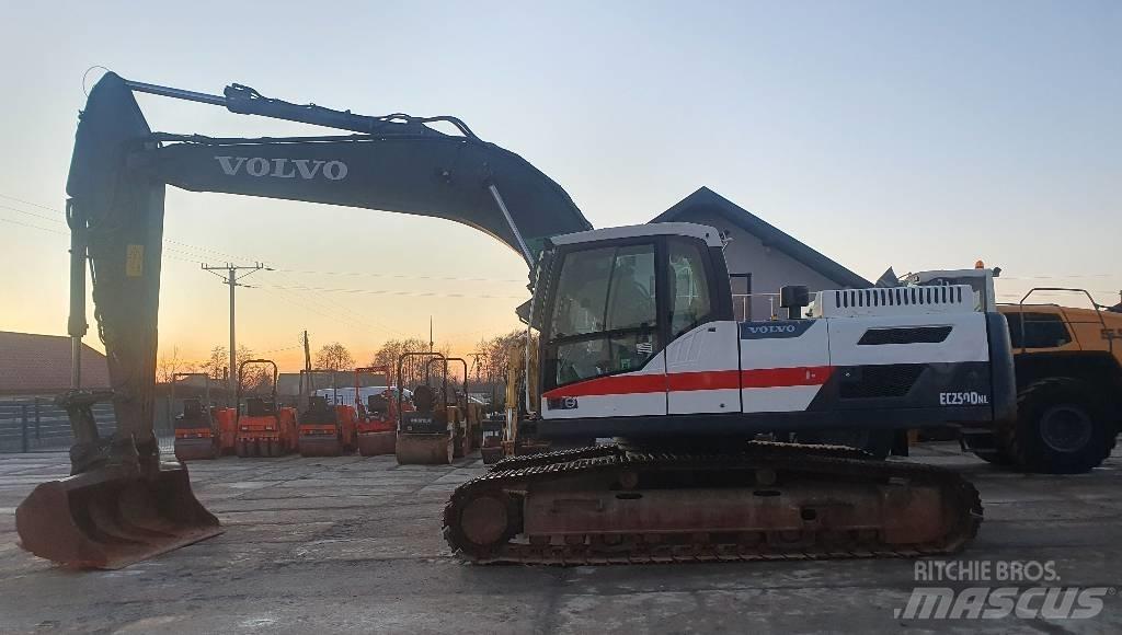 Volvo EC 250 D N L 대형 굴삭기 29톤 이상