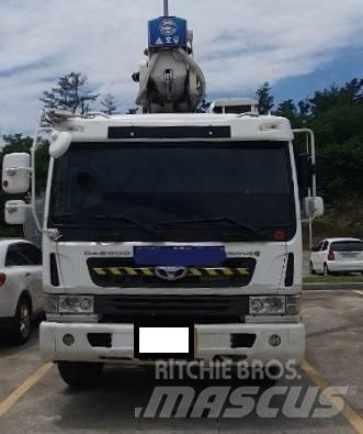 Horyong SKY450 트럭 탑재 고소작업대