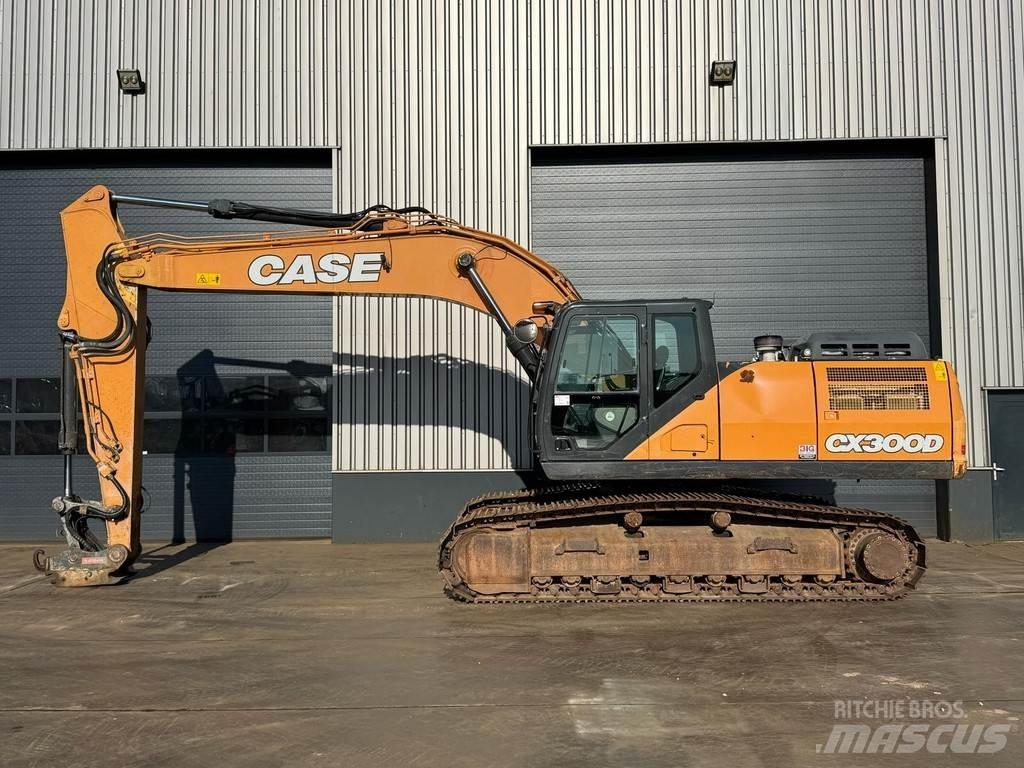 CASE CX300D 대형 굴삭기 29톤 이상