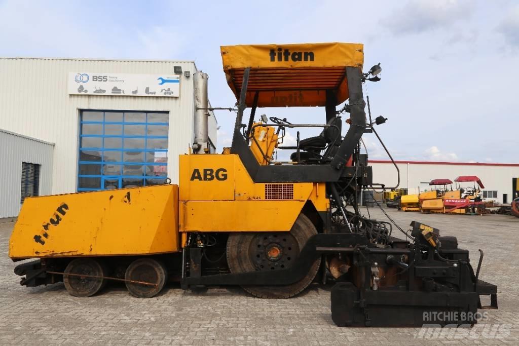 ABG Titan 455 아스팔트 포장장비