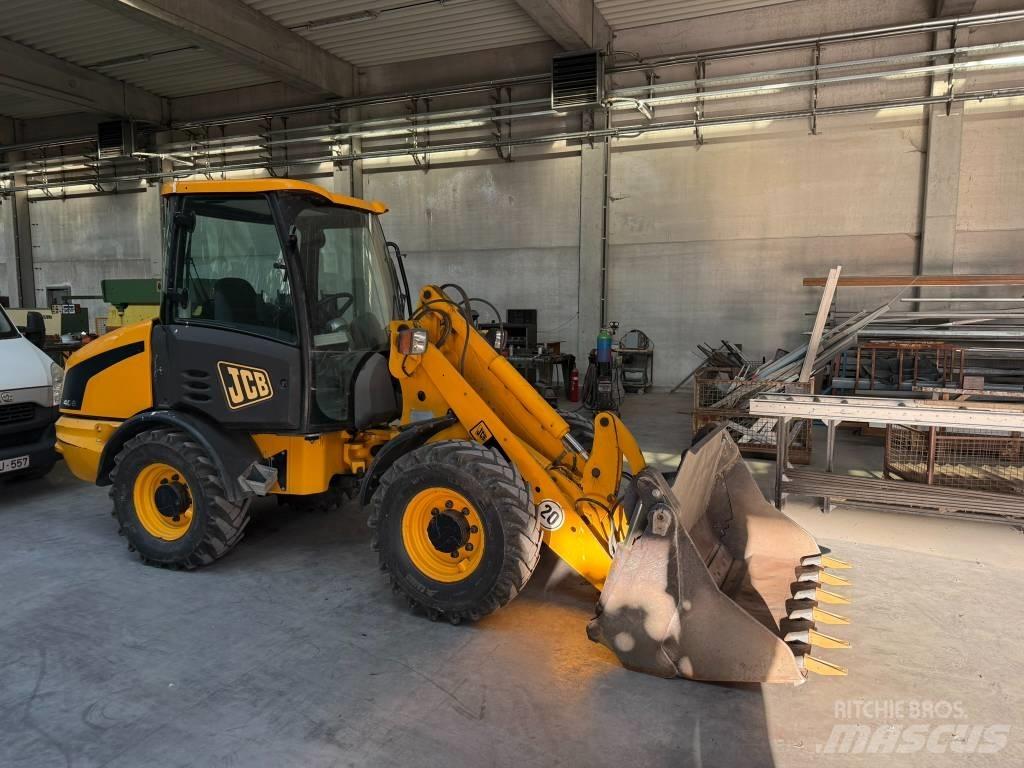 JCB 406  휠로우더