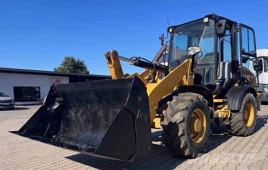 CAT 908M Radlader  휠로우더