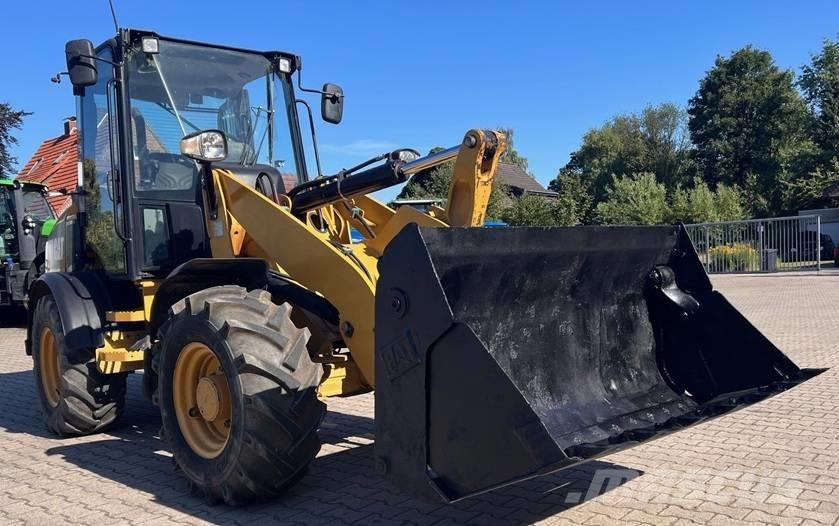 CAT 908M Radlader  휠로우더