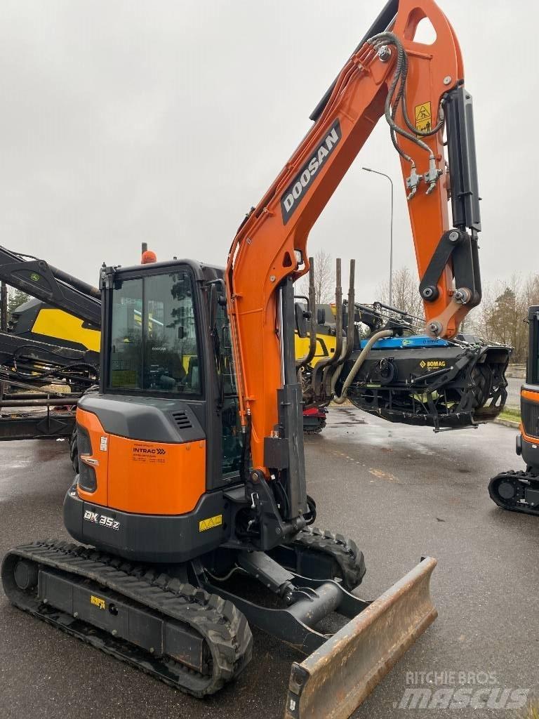 Doosan DX 35 Z-7 소형 굴삭기 7톤 미만