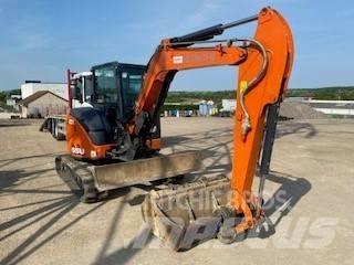 Hitachi ZX55U 소형 굴삭기 7톤 미만