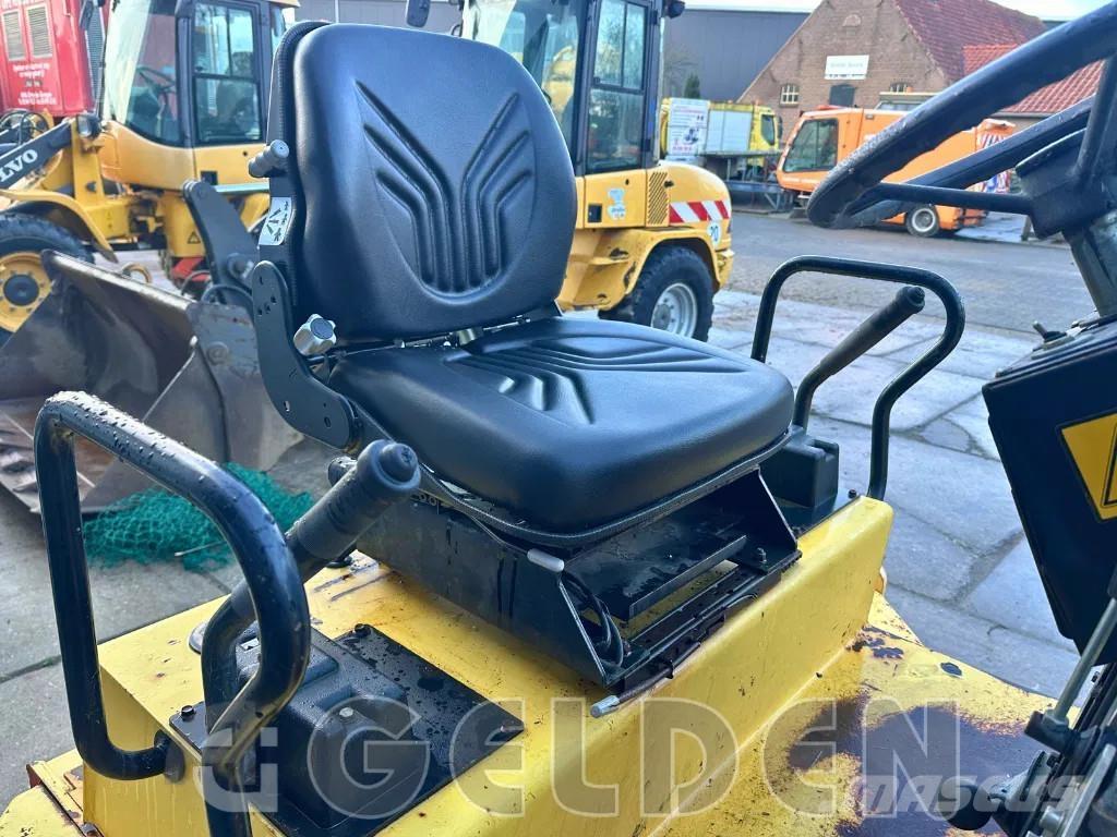 Dynapac CC142 기타 롤러