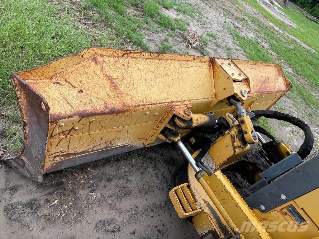 DEERE 450J LGP 크롤러 도저