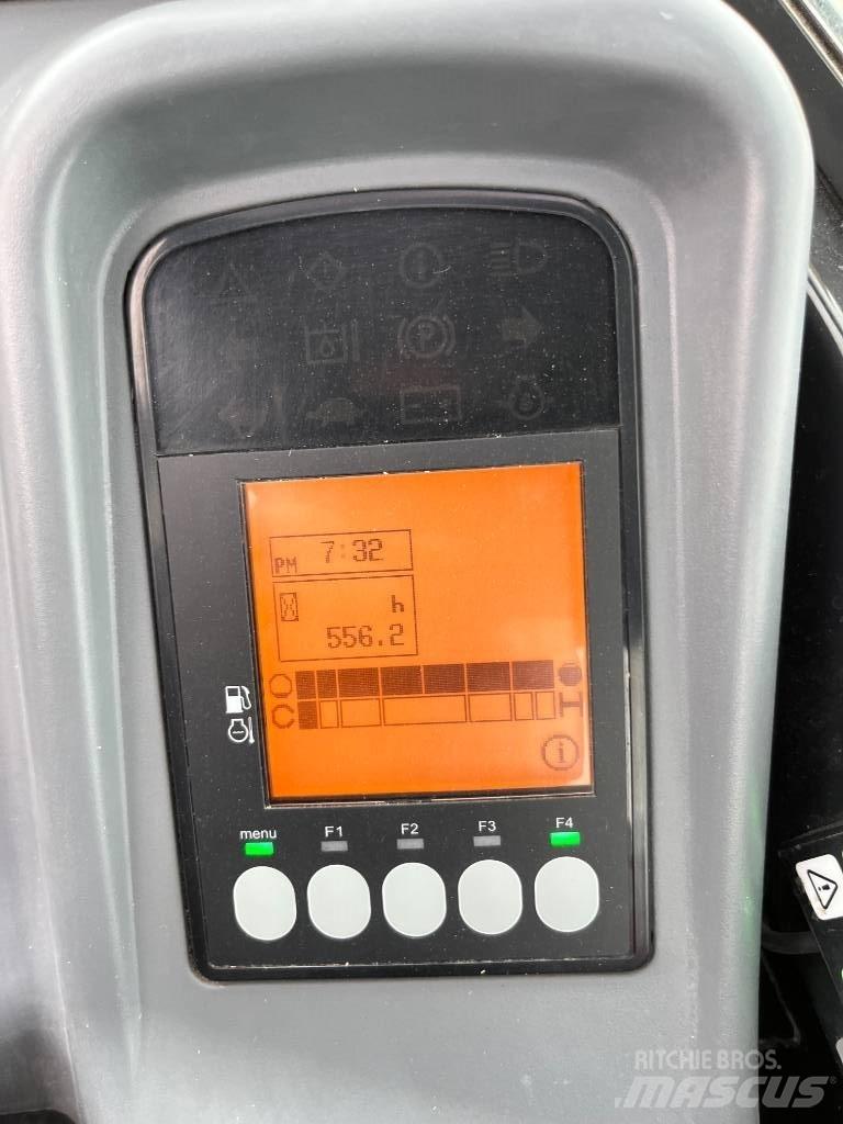 Yanmar Vio 33-6 소형 굴삭기 7톤 미만