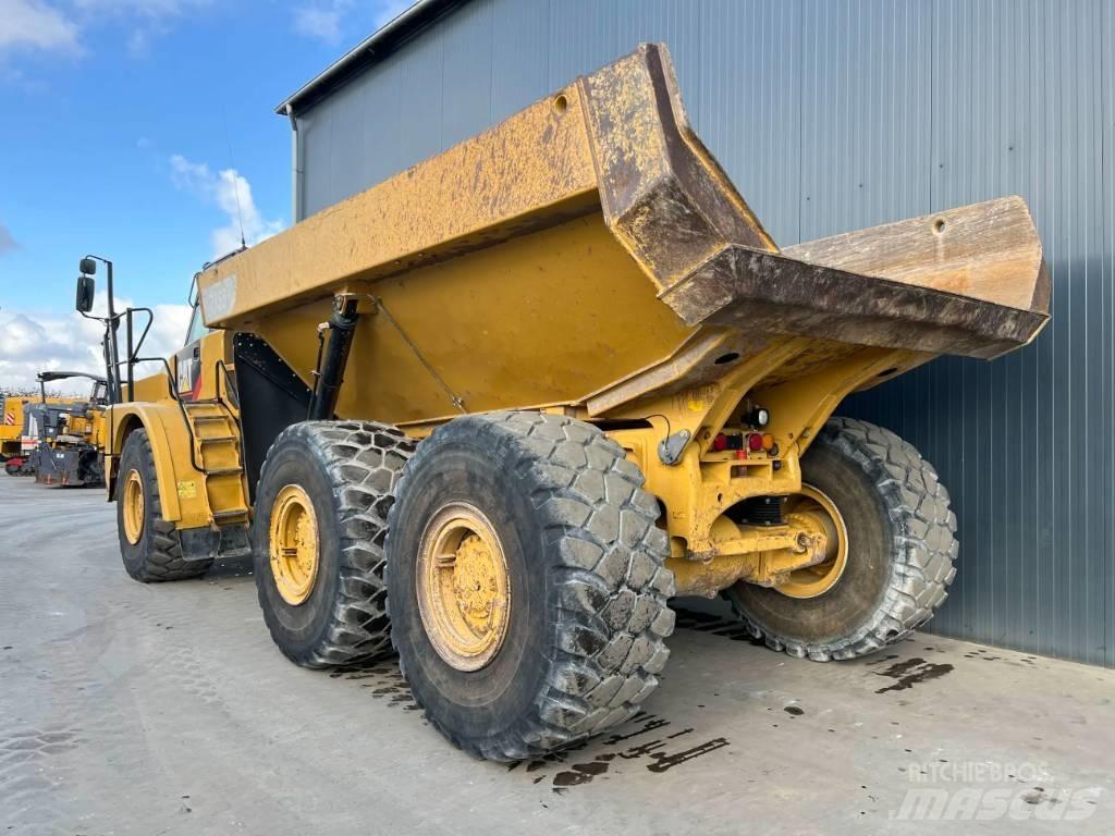 CAT 735B 연결식 홀러