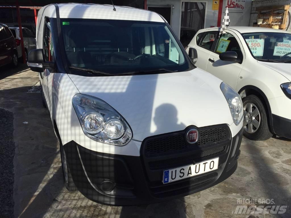 Fiat Doblo Cargo 패널 화물차