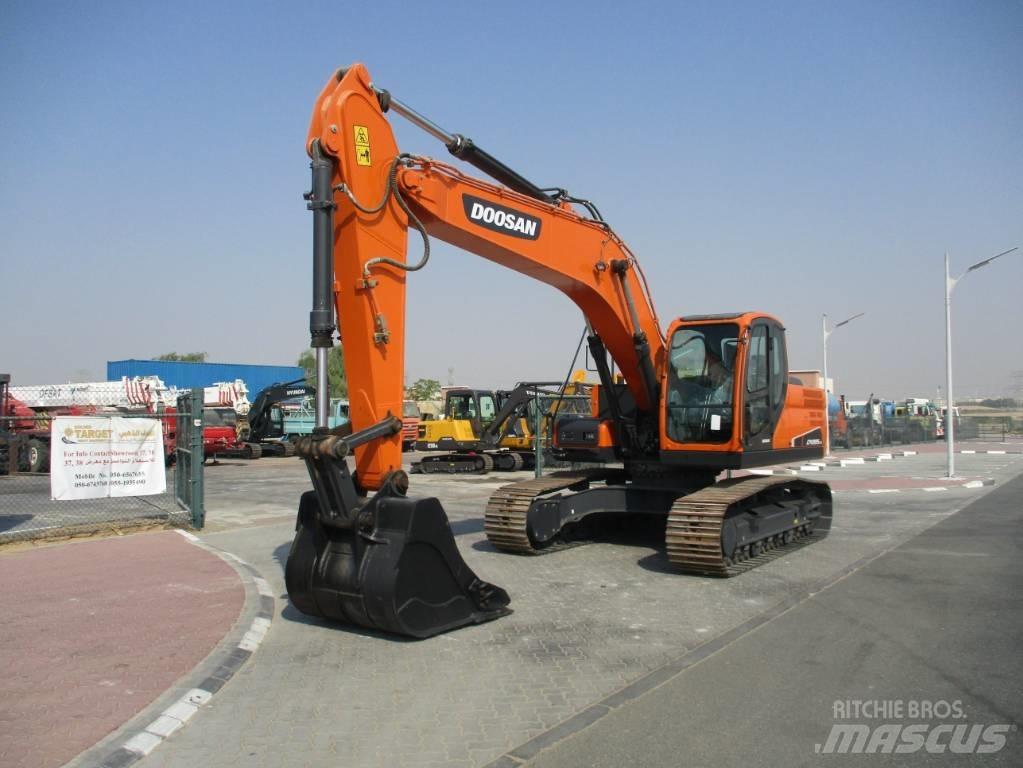 Doosan DX 225 LCA 대형 굴삭기 29톤 이상