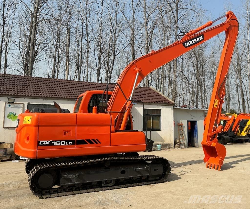 Doosan DX160LC 대형 굴삭기 29톤 이상