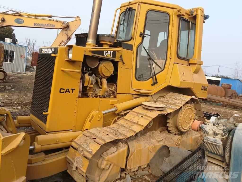 CAT D 4 H 크롤러 도저